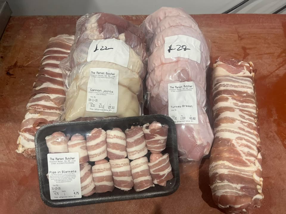 Special offer this weekend turkey breast and gammon joints and giant pigs in blankets.  #pigs #giant  #offers #localfood #meat